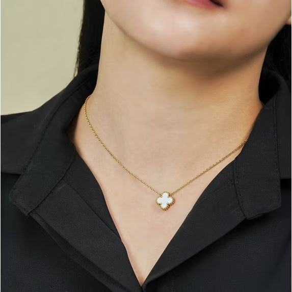 JeenMata Flower Pendant Necklace in Yellow Gold Plated