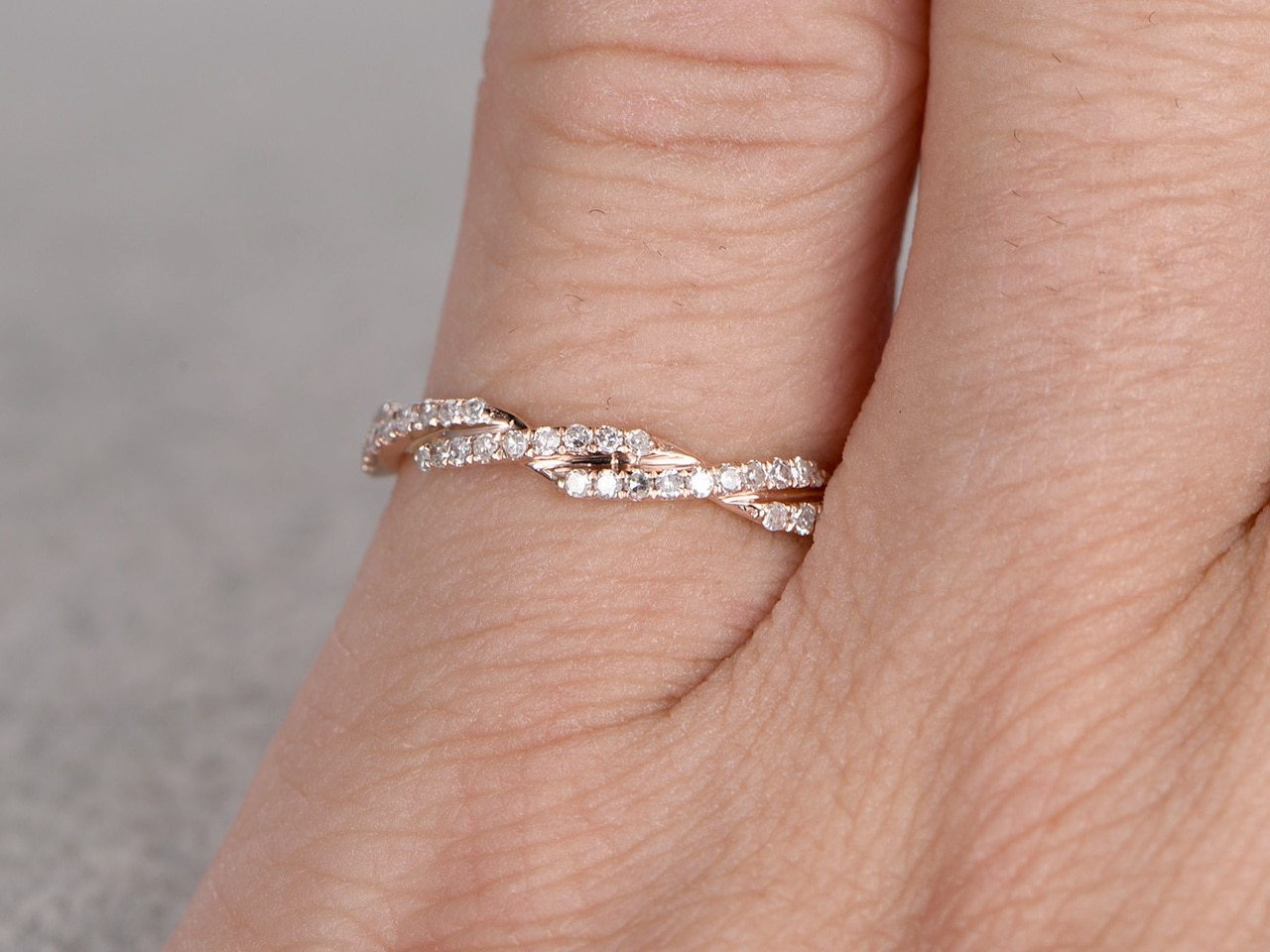 Eternity - 0.5 Carat Round Shape - Infinity Wedding Band