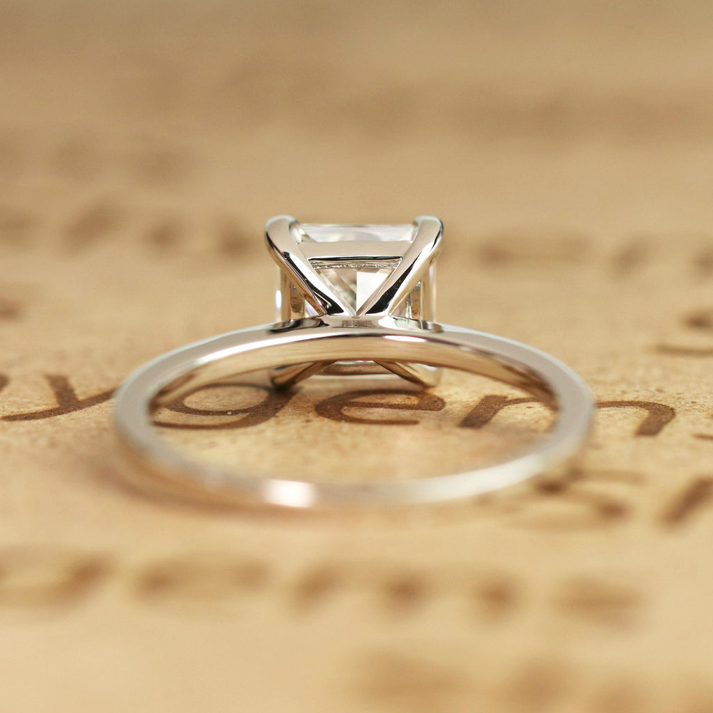 Solitaire 1 Carat Princess Cut Moissanite Engagement Ring