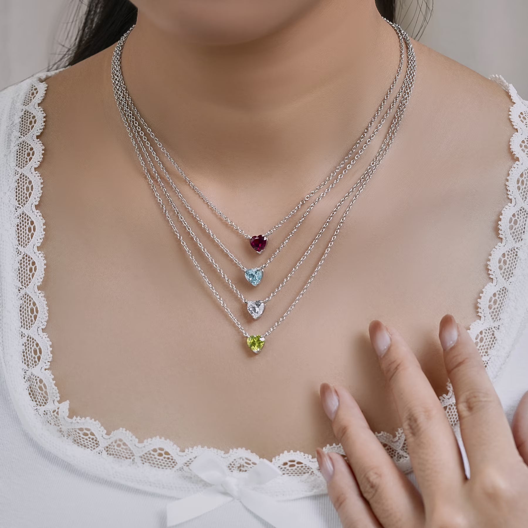 JeenMata Gorgeous 2 Carat Heart Cut - Royal Blue Sapphire - September Birthstone Pendant Necklace in 18K White Gold Plating for Women