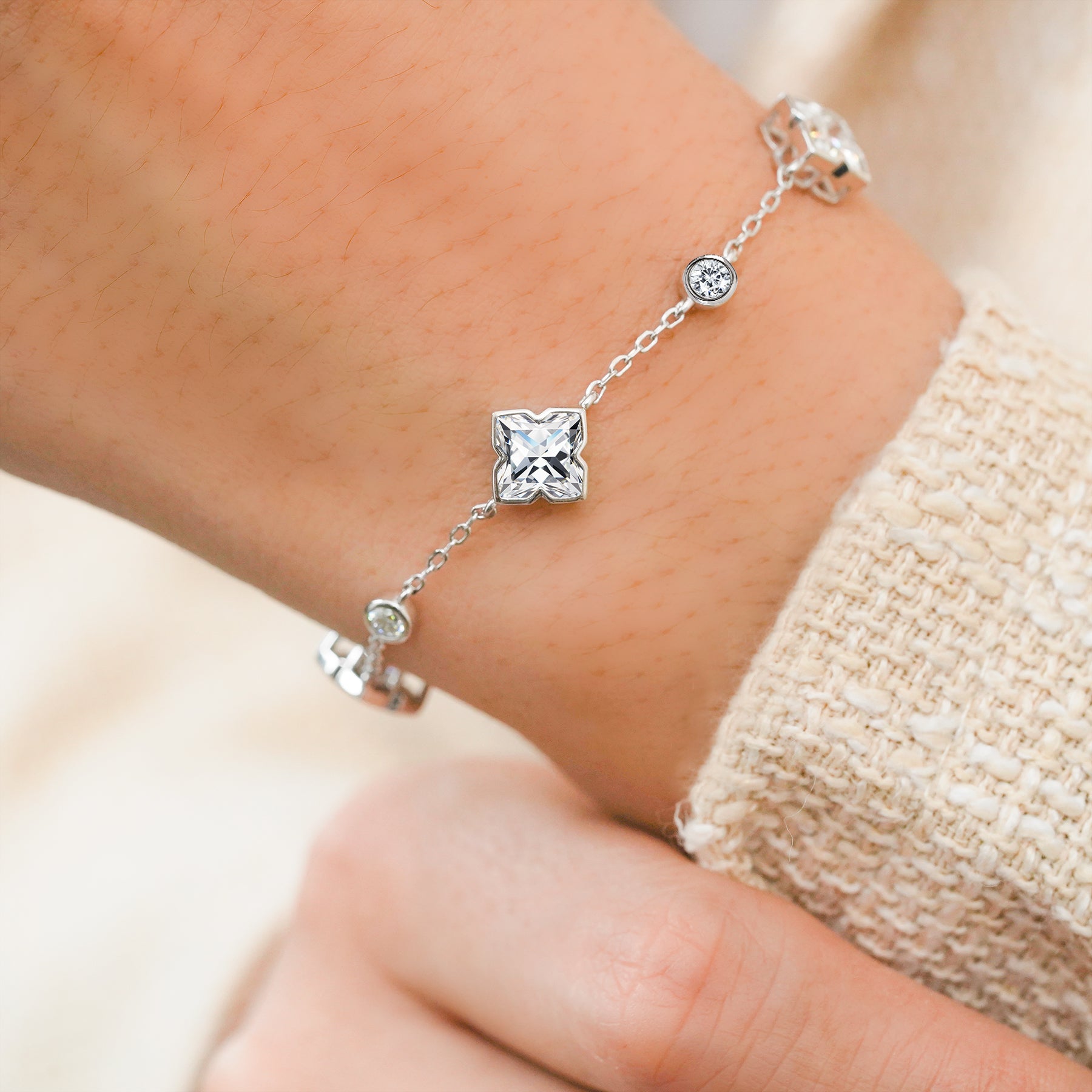 JeenMata 3 Carat Flower Design Moissanite Bracelet - Clover link Bracelet in 18K White Gold Plating for Women