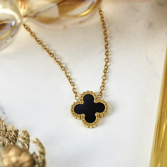 JeenMata Flower Pendant Necklace in Yellow Gold Plated