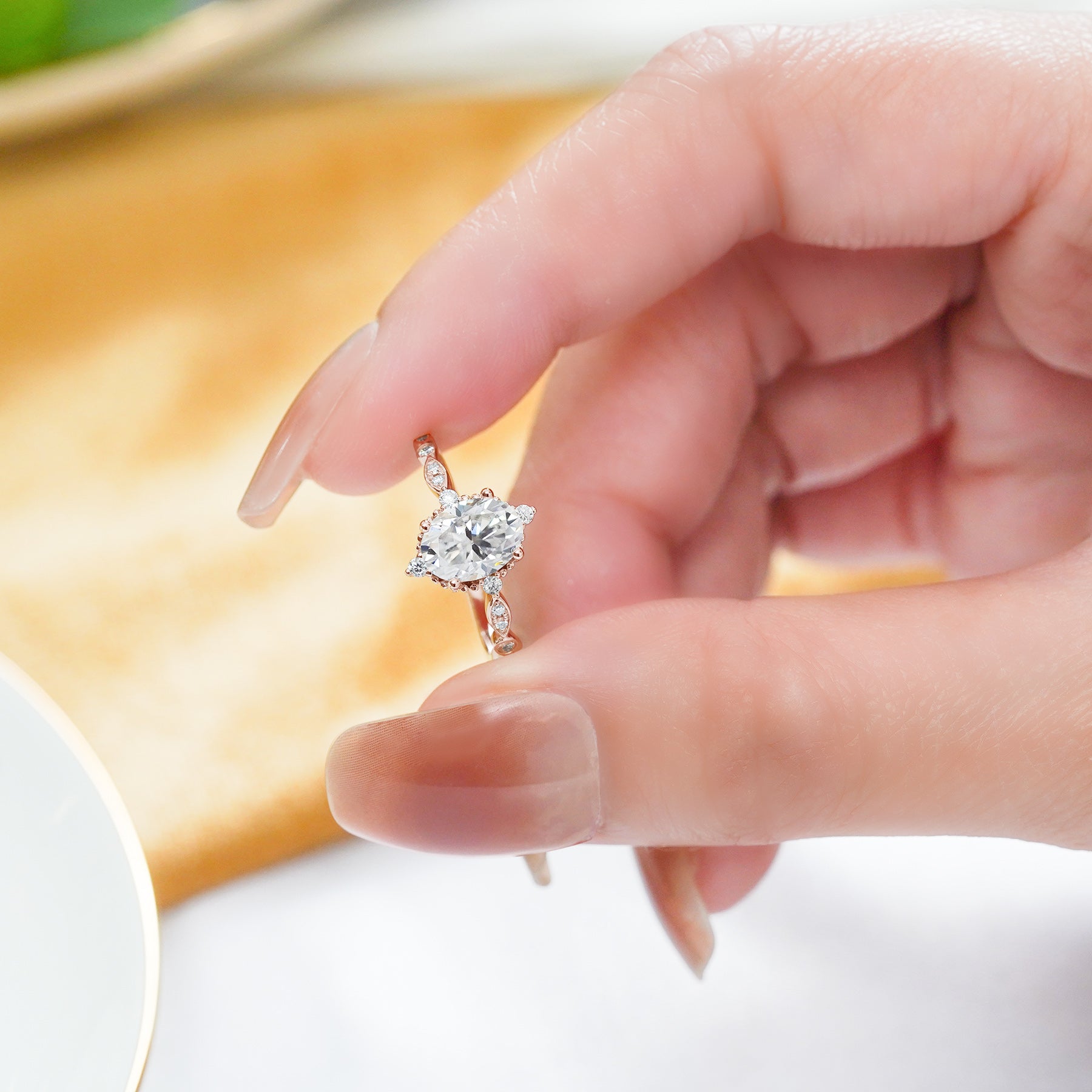 JeenMata 1.5 Carat Moissanite Oval Shape - Vintage Filigree Bezel 5-Stone Milgrain Decorative Engagement Ring In 18K Gold Plating for Women
