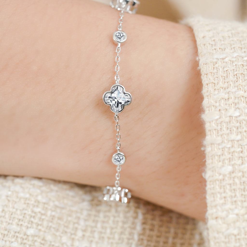 JeenMata 3 Carat Elegant Flower Moissanite Bracelet - Motif Bracelet in 18K White Gold Plating for Women