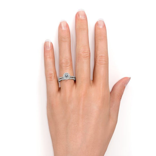 2 Carat Round Cut Moissanite Infinity Wedding Set