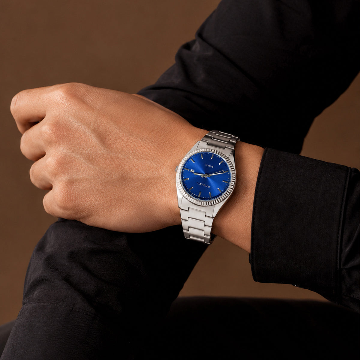 JeenMata Men’s Stainless Steel Integrated Bracelet Watch, Water-Resistant Sunray Blue Dial with Fluted Bezel & Date