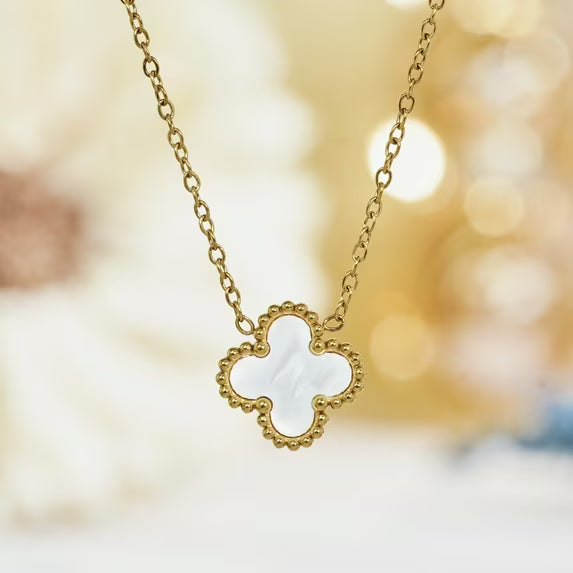JeenMata Flower Pendant Necklace in Yellow Gold Plated