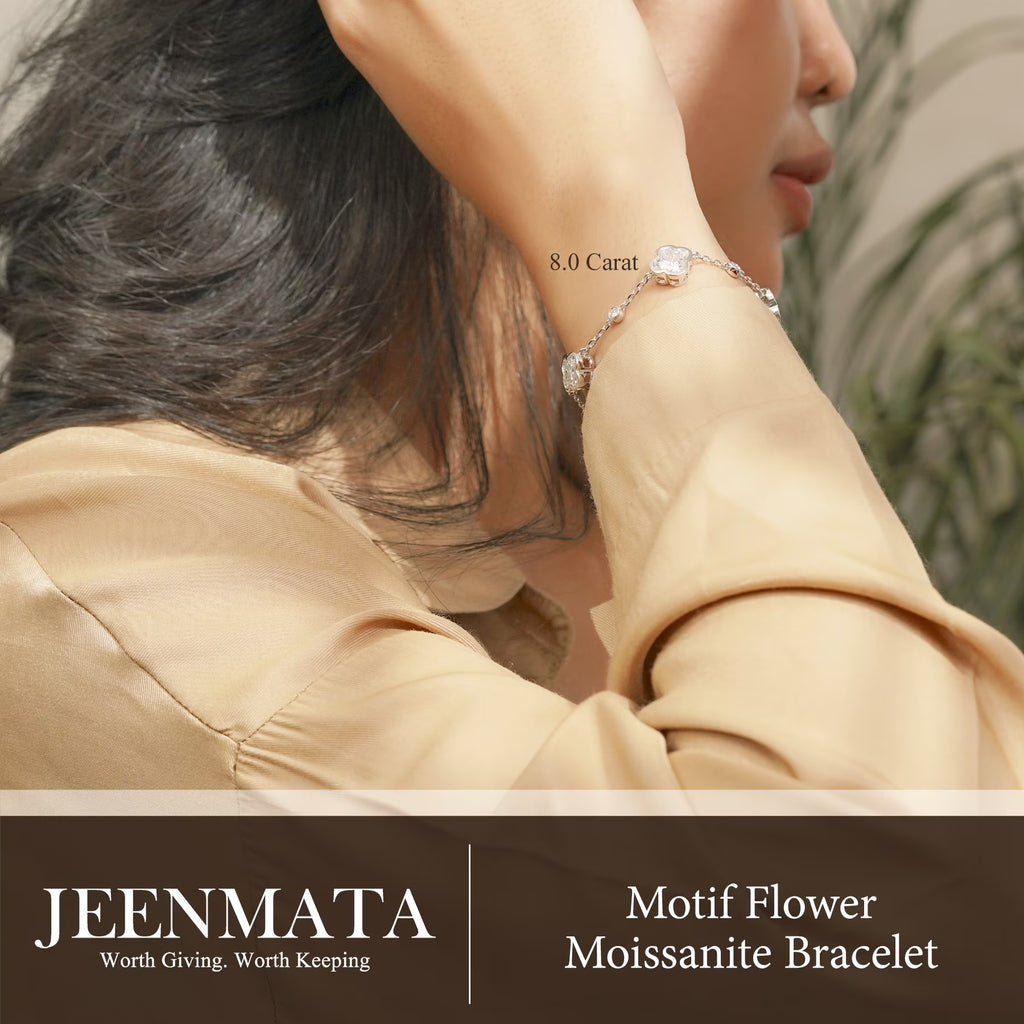 JeenMata 8 Carat Elegant Flower Moissanite Bracelet - Motif Bracelet in 18K White Gold Plating for Women