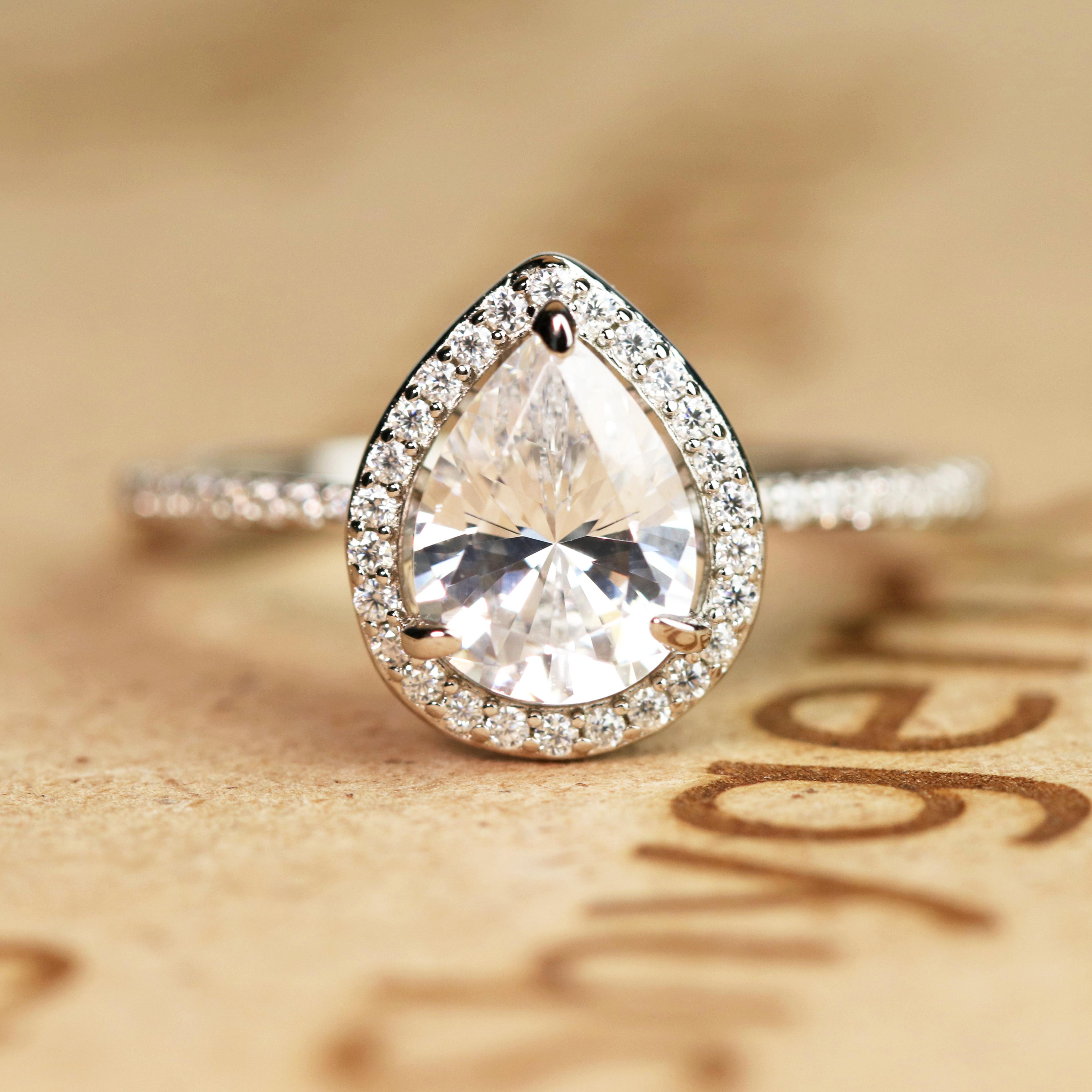 Halo 1.50 Carat Pear Cut Moissanite Engagement Ring Set