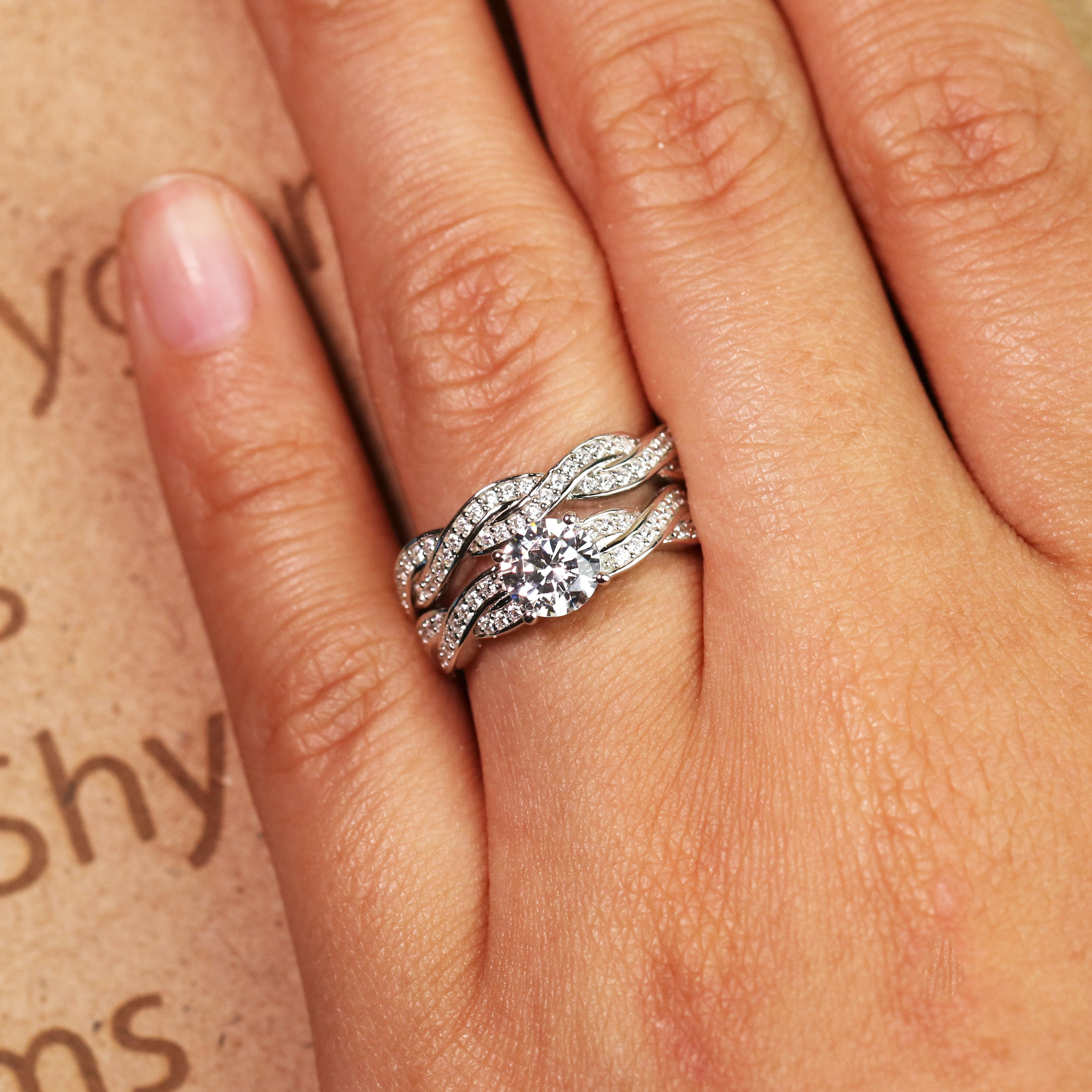 Infinity 1.50 Carat Round Cut Moissanite Wedding Ring Set