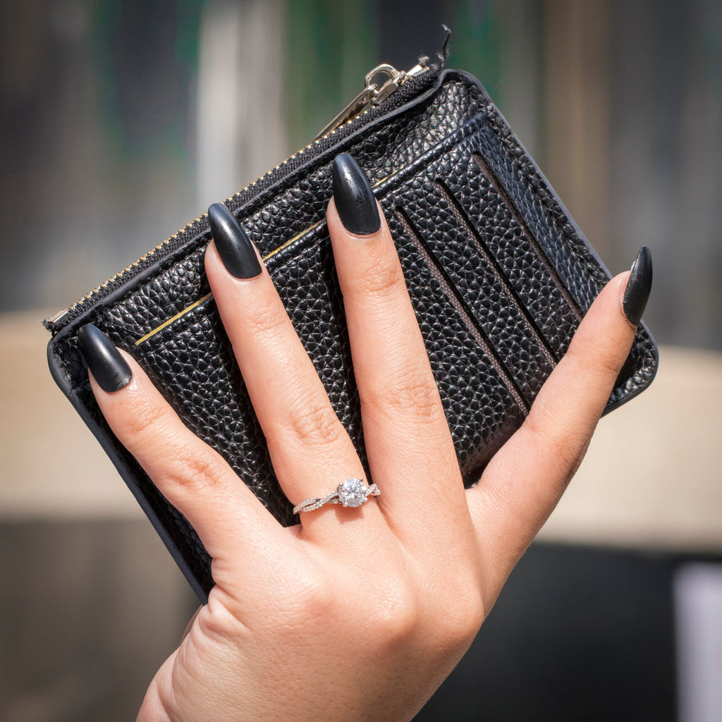 Infinity 1 Carat Round Cut Moissanite Engagement Ring