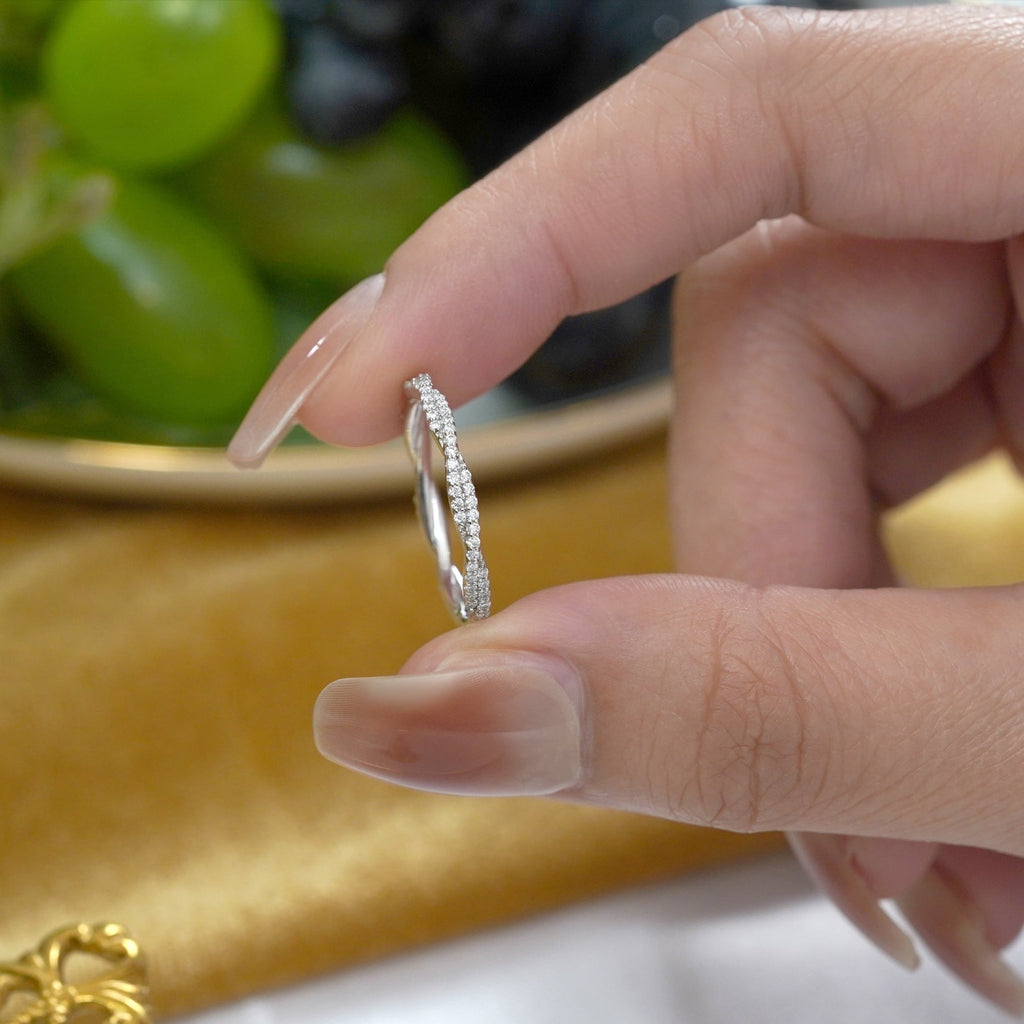 Eternity - 0.5 Carat Round Shape - Infinity Wedding Band