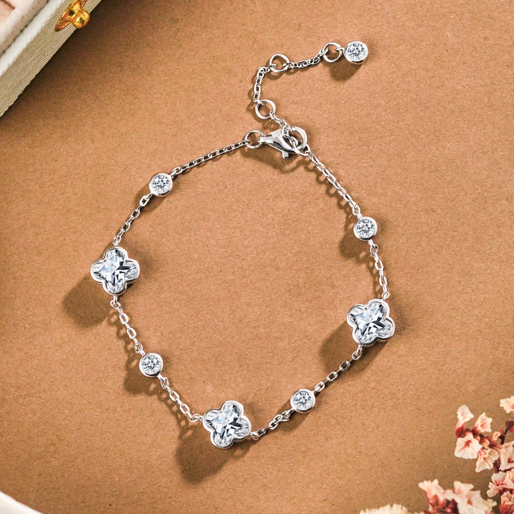 JeenMata 3 Carat Elegant Flower Moissanite Bracelet - Motif Bracelet in 18K White Gold Plating for Women