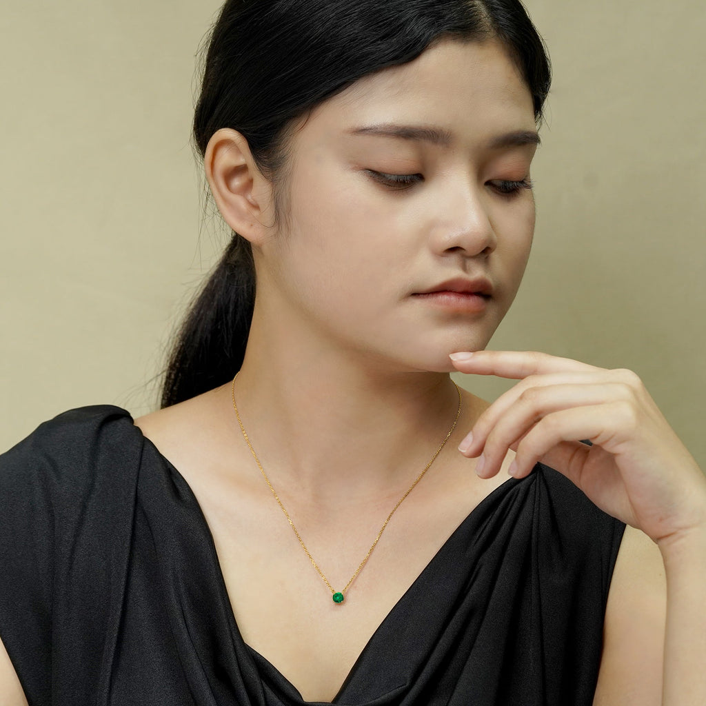 JeenMata 1 Carat Emerald - May Birthstone Solitaire Pendant Necklace in 18K Yellow Gold Plated, Female, Adult