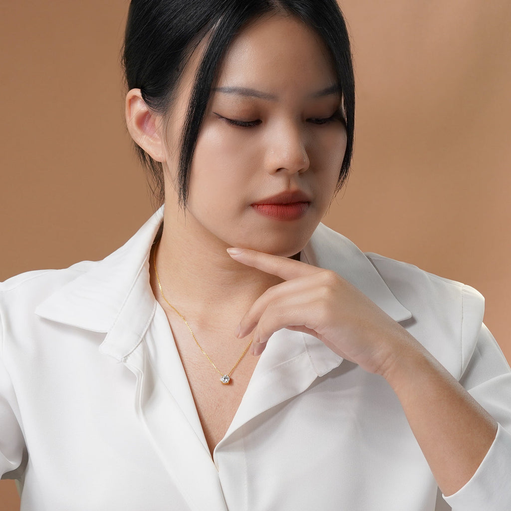 JeenMata 1 Carat Moissanite - April Birthstone Solitaire Pendant Necklace in 18K Yellow Gold over Silver, Female, Adult