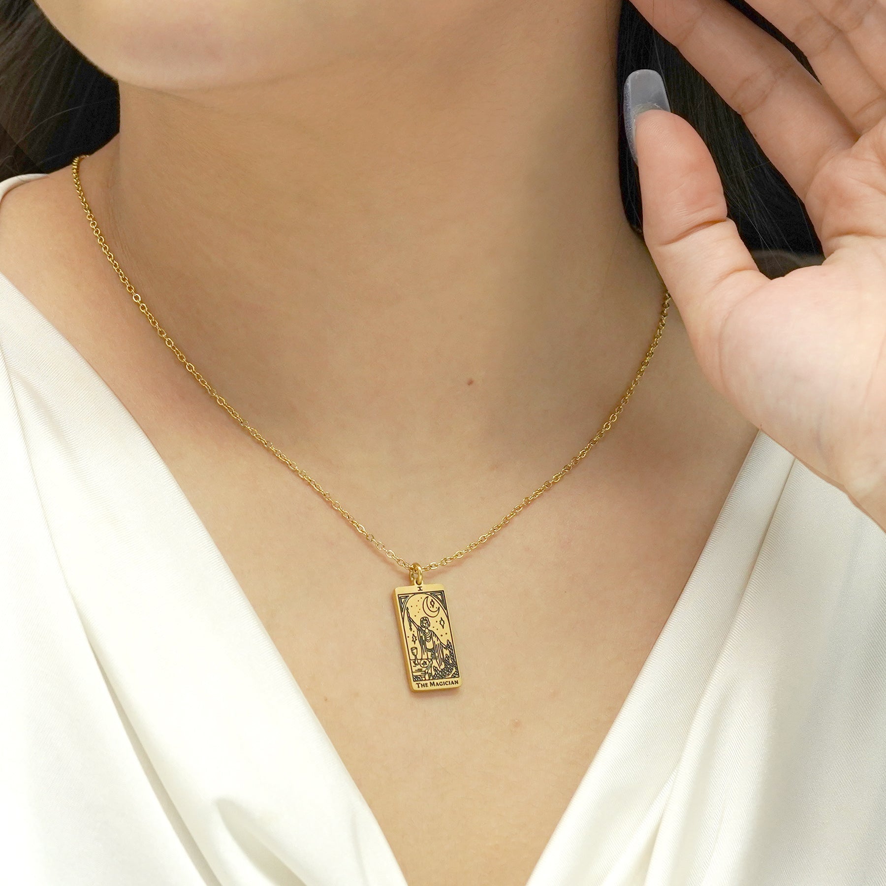 JeenMata Tarot Necklace - The Magician - Customized Tarot Pendant Jewelry for Unisex in Yellow Gold Plated