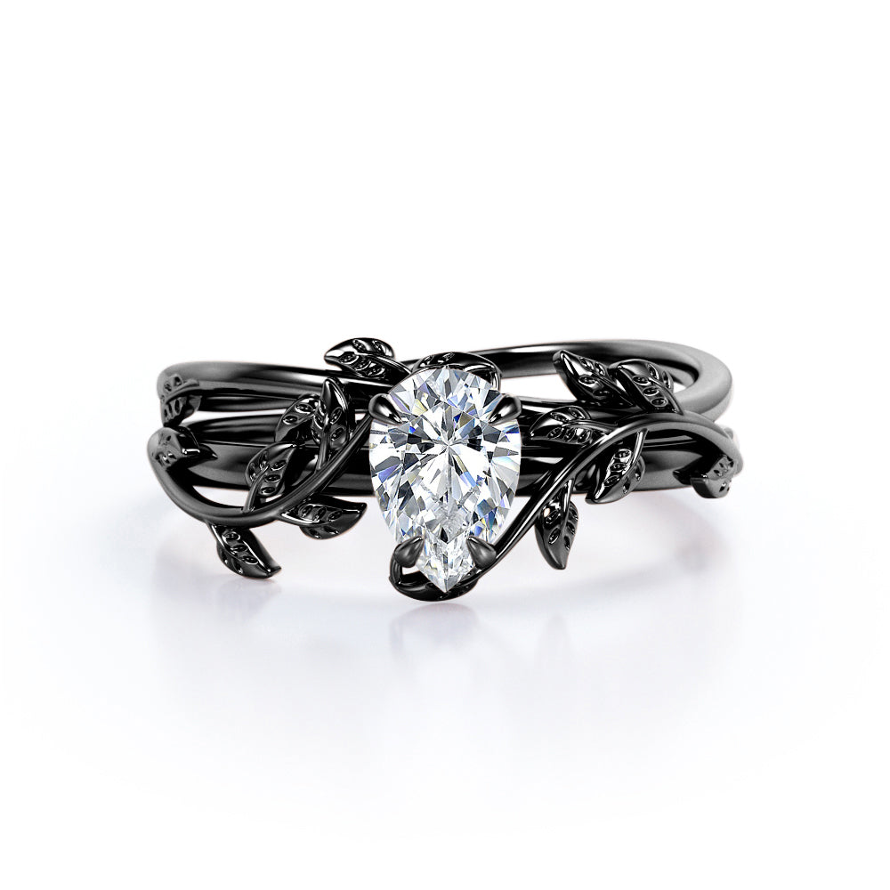 1 Carat Pear Cut Moissanite Nature Inspired Bridal Set