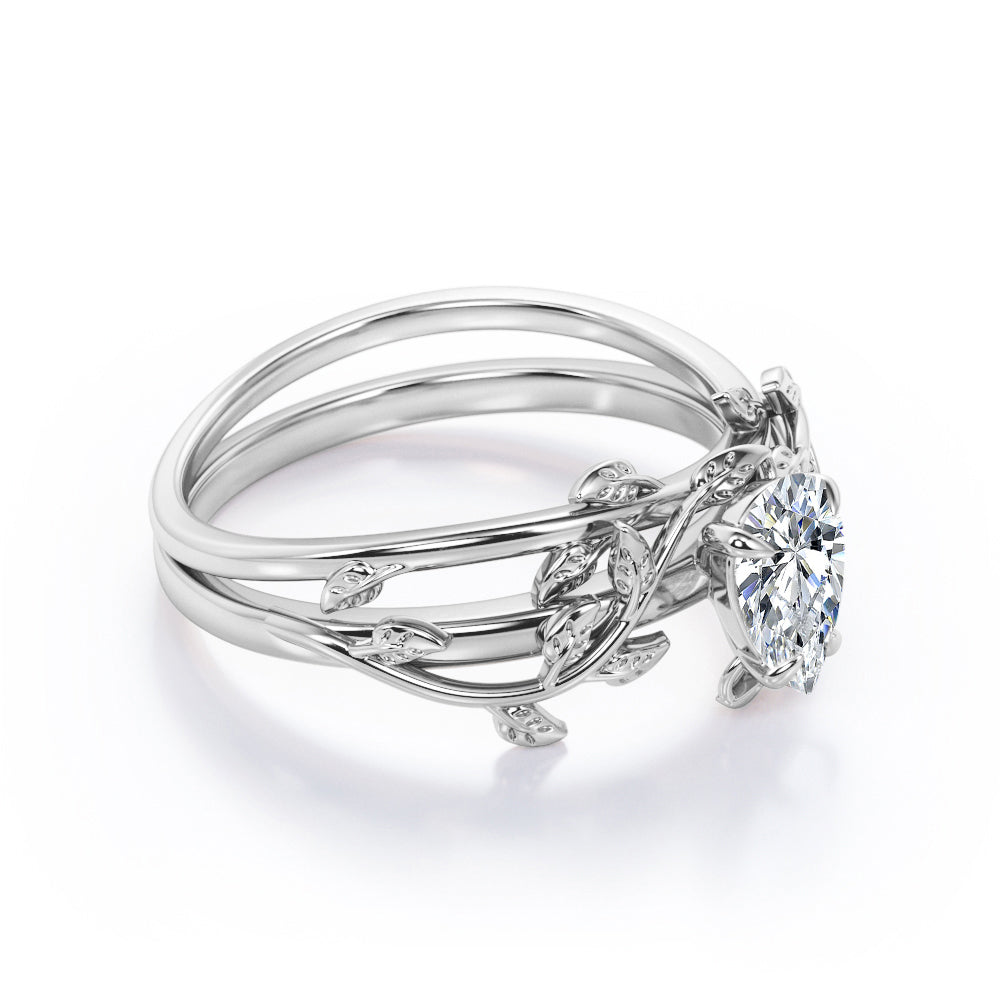 1 Carat Pear Cut Moissanite Nature Inspired Bridal Set