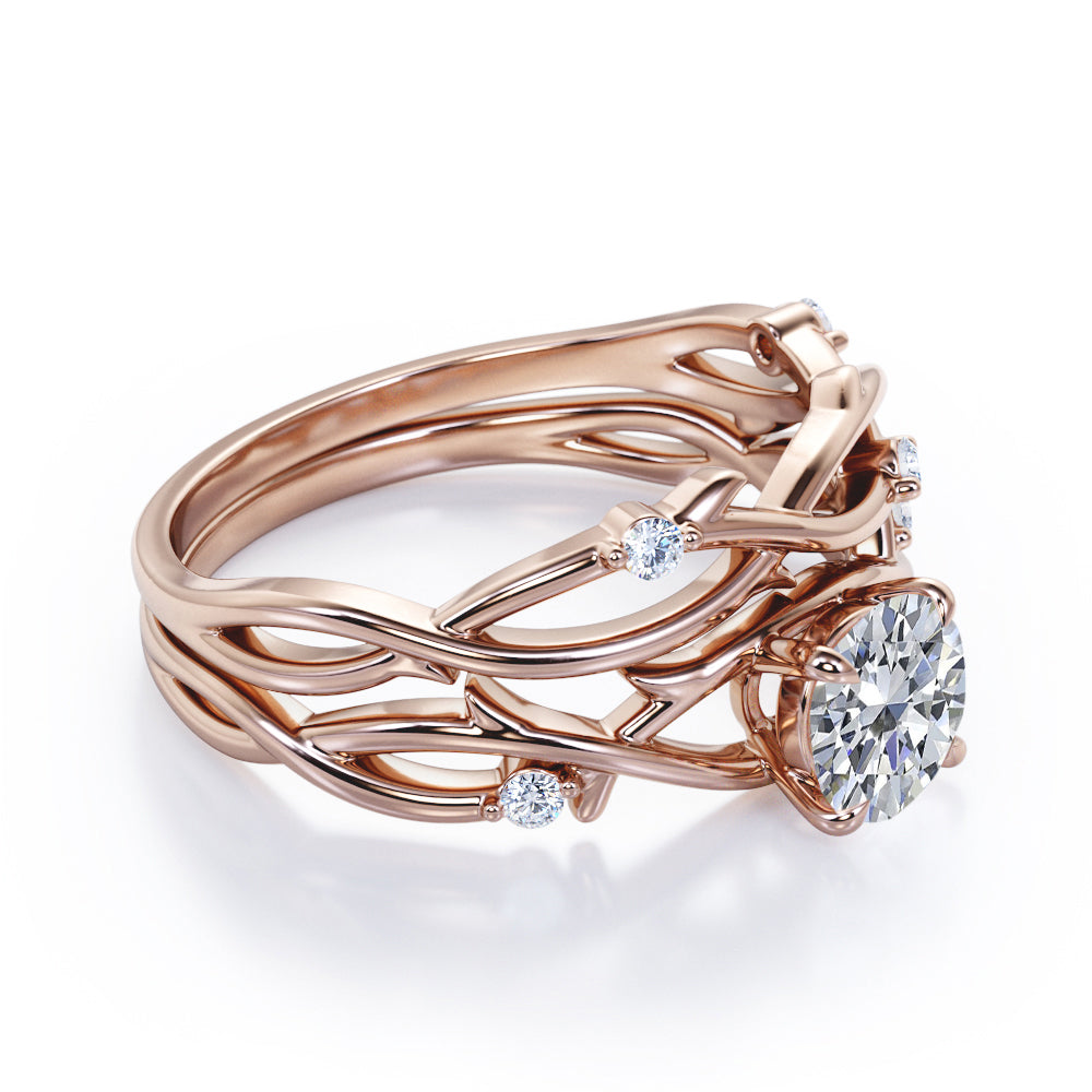 Twisted Twig 0.55 ct Round Moissanite Bridal Set