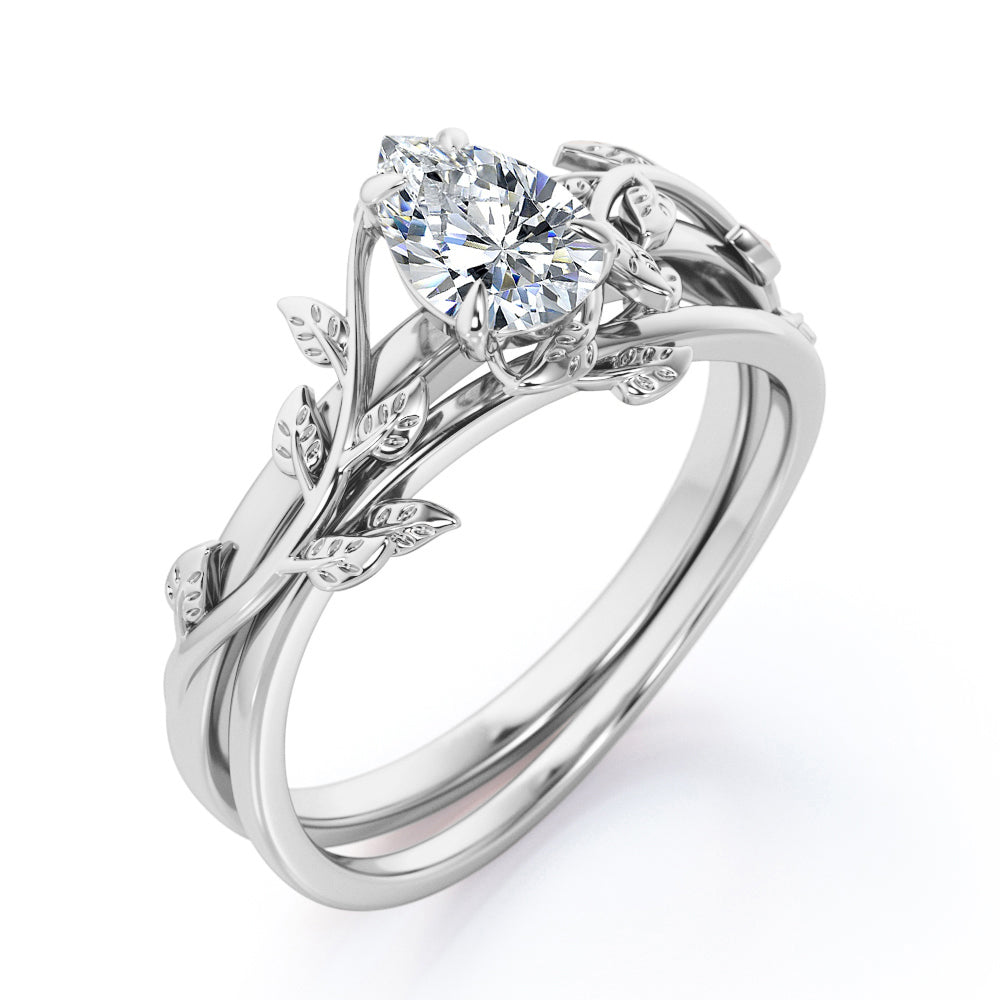 1 Carat Pear Cut Moissanite Nature Inspired Bridal Set