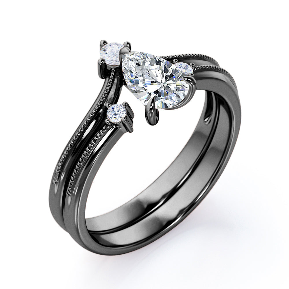 1 Carat Teardrop Moissanite V Shaped Wedding Ring Set