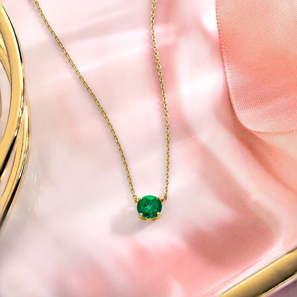 JeenMata 1 Carat Emerald - May Birthstone Solitaire Pendant Necklace in 18K Yellow Gold Plated, Female, Adult