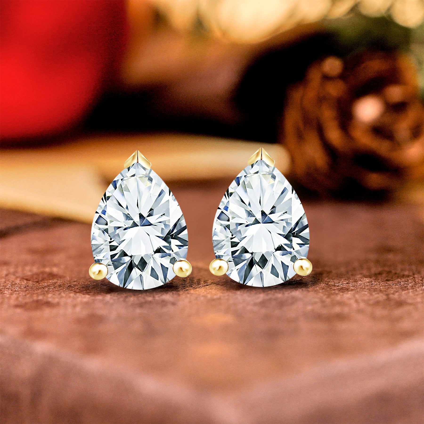 JeenMata 2 Carat Pear Cut Moissanite Minimalist Solitaire Stud Earrings