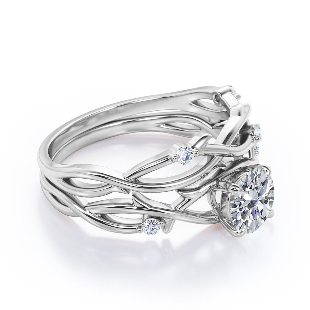 Twisted Twig 0.55 ct Round Moissanite Bridal Set