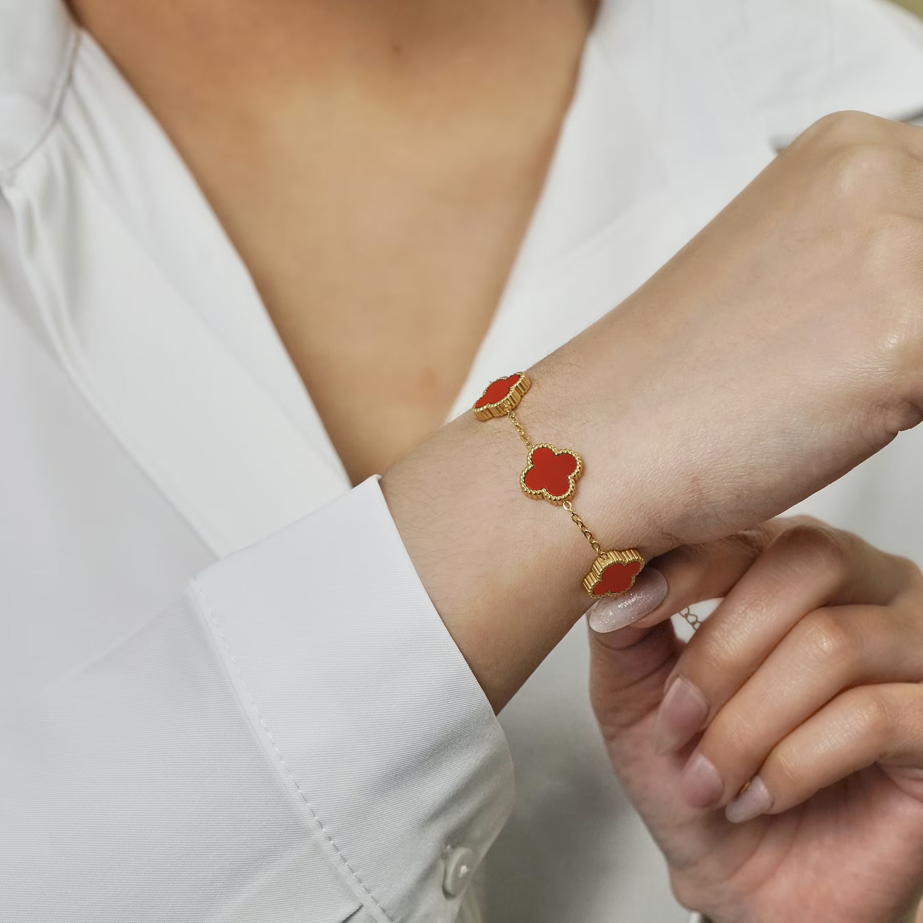JeenMata Red Flower Link Bracelet in Yellow Gold Plated