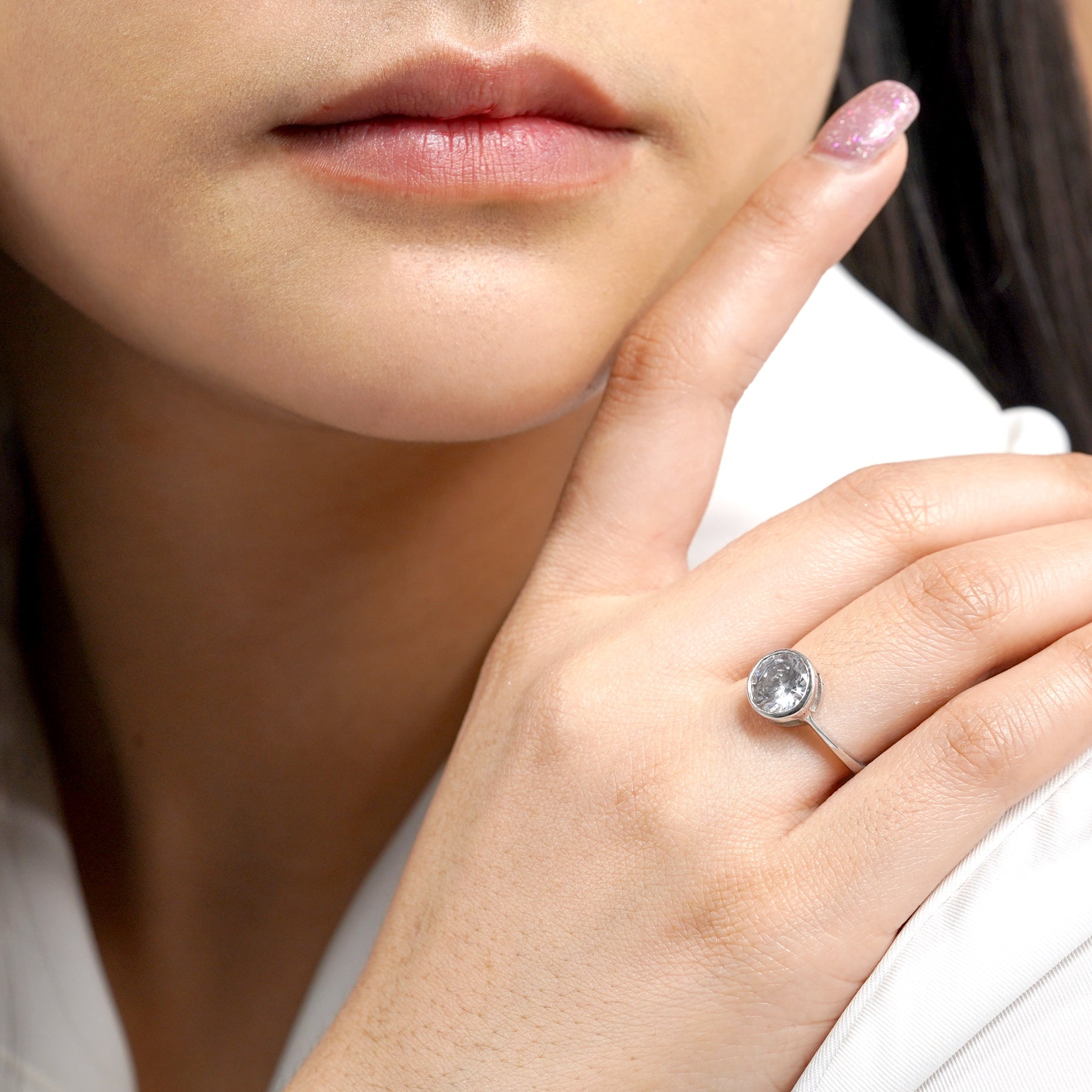 1 Carat Round Cut Moissanite Bezel Engagement Ring